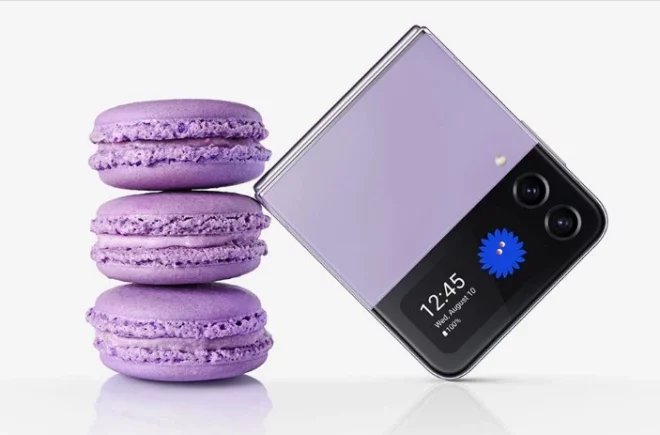 Samsung Galaxy Z Flip4 Menggunakan Gaya Desain HP Lipat Ringkas dan Modern