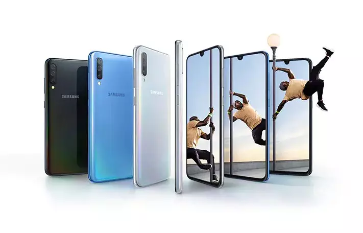 Samsung Galaxy A70 - HP Sidik Jari di Layar Murah Dari Samsung